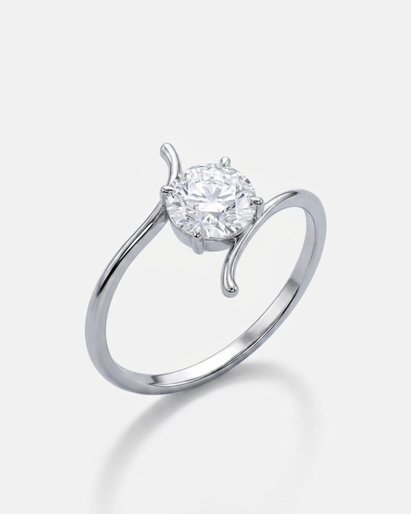 Asymmetric Prong Ring