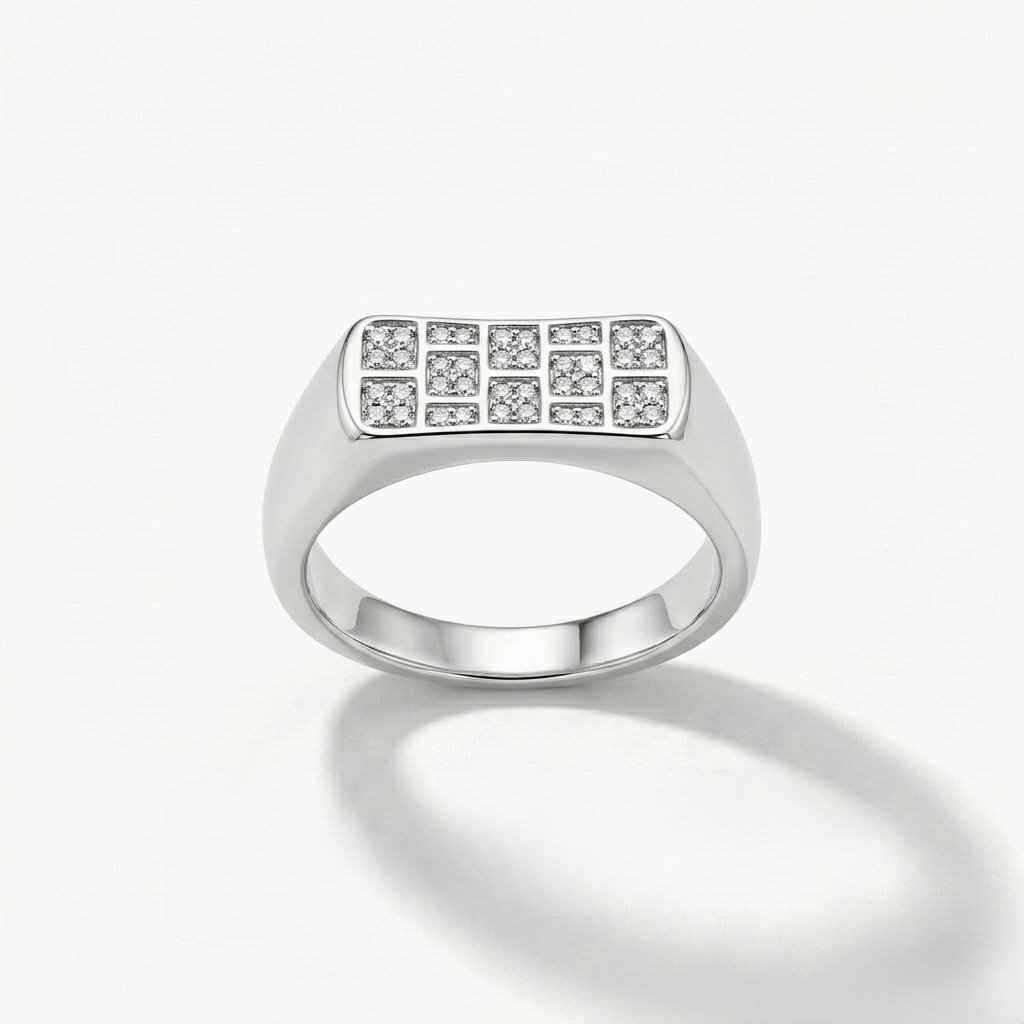 Pavé Grid Signet