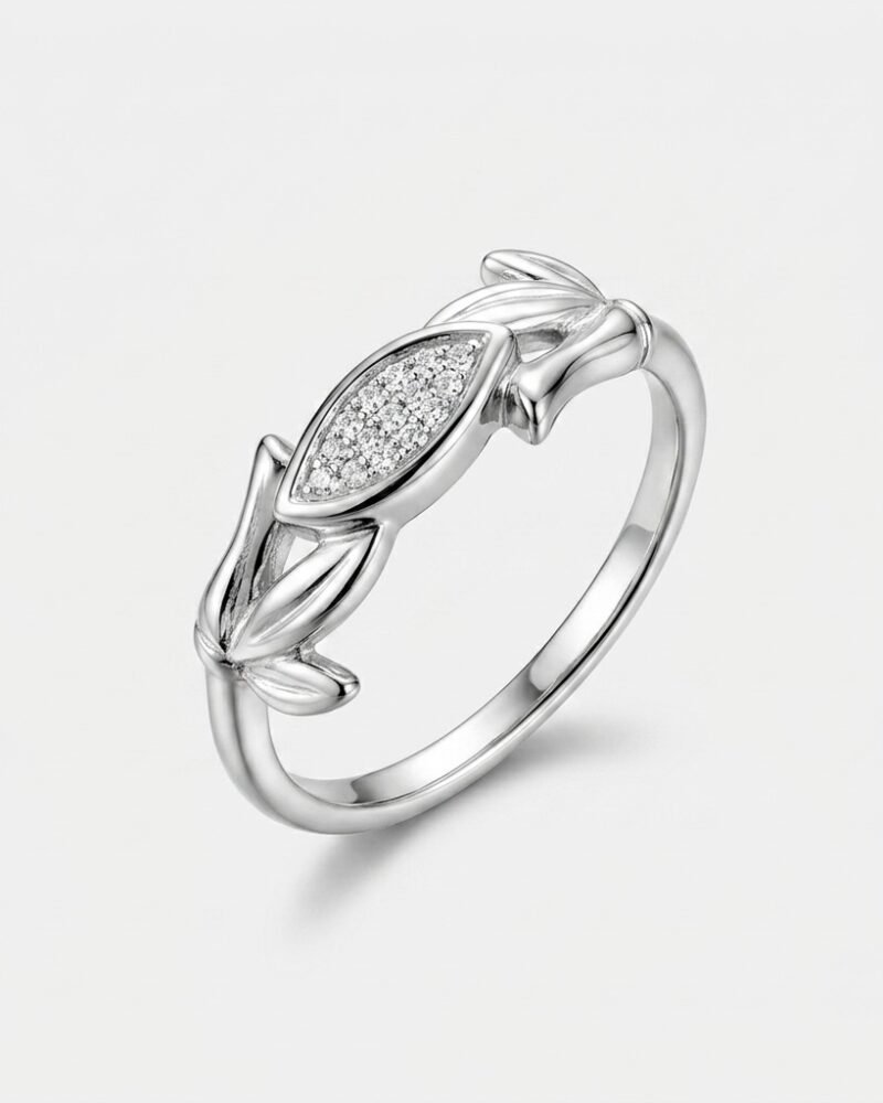 Pavé Silver Leaf Ring